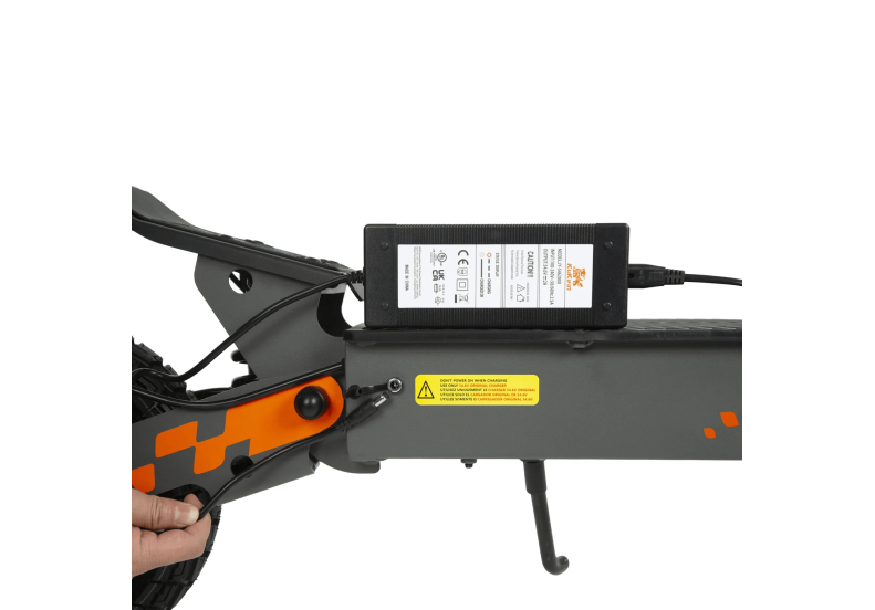  Hulajnoga elektryczna KuKirin G2  (800W, 15AH, 48V) 2025 NEW
